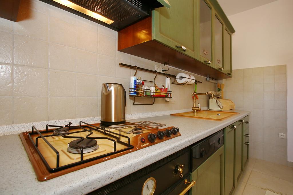 Rooms & Apartments Soline Nuove Biograd Na Moru Eksteriør billede