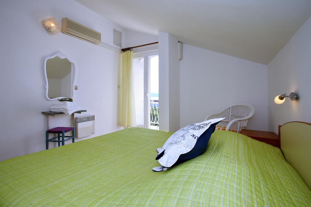 Rooms & Apartments Soline Nuove Biograd Na Moru Eksteriør billede